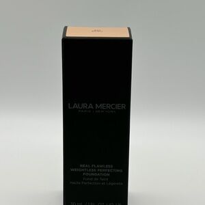 laura mercier Foundation - Warm Beige